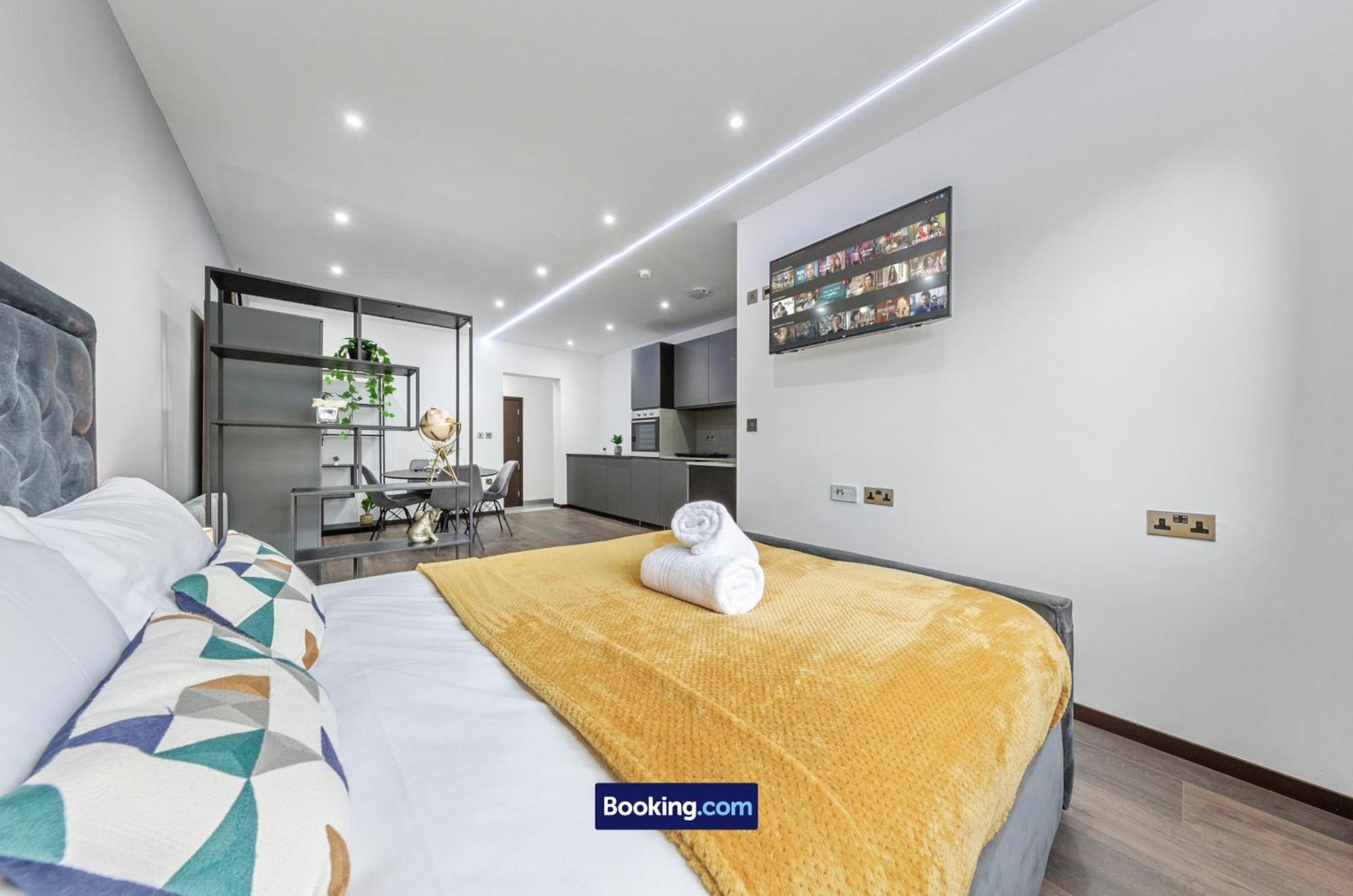 Stylish Studio Apt By Stay Smart Short Lets & Serviced Accommodation Woodstock With Free Wifi London Luaran gambar