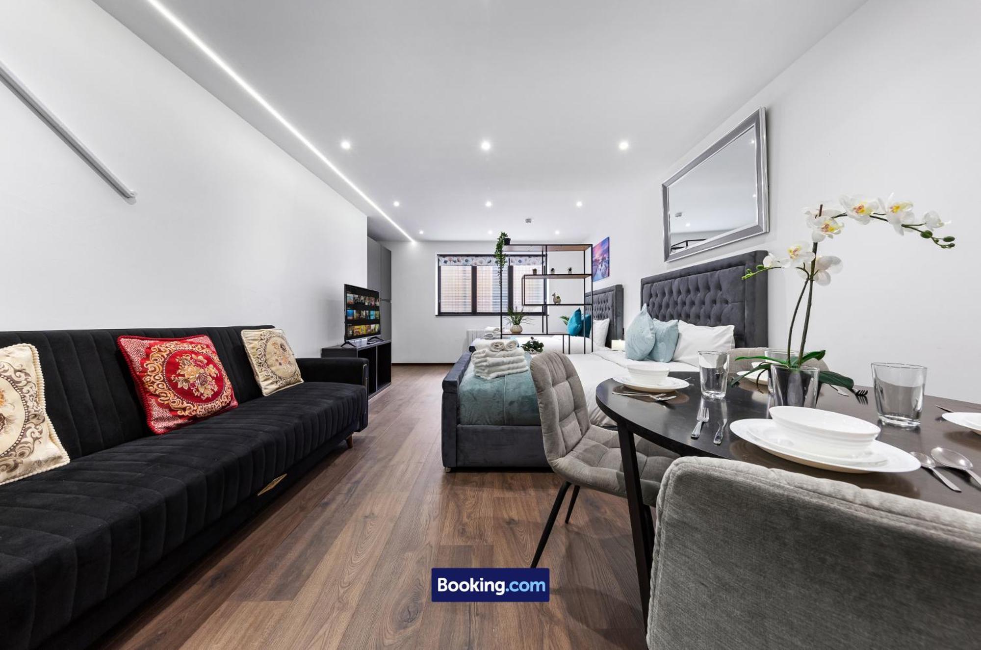 Stylish Studio Apt By Stay Smart Short Lets & Serviced Accommodation Woodstock With Free Wifi London Luaran gambar