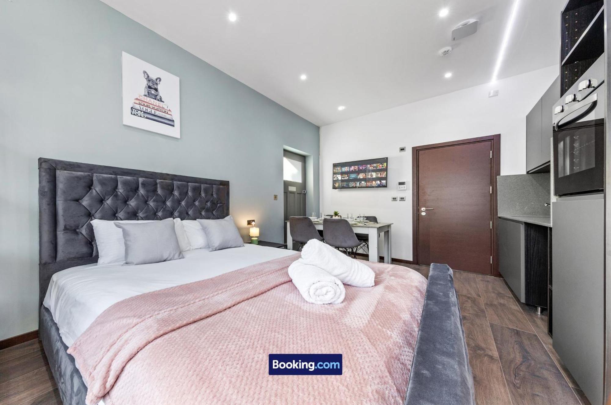 Stylish Studio Apt By Stay Smart Short Lets & Serviced Accommodation Woodstock With Free Wifi London Luaran gambar