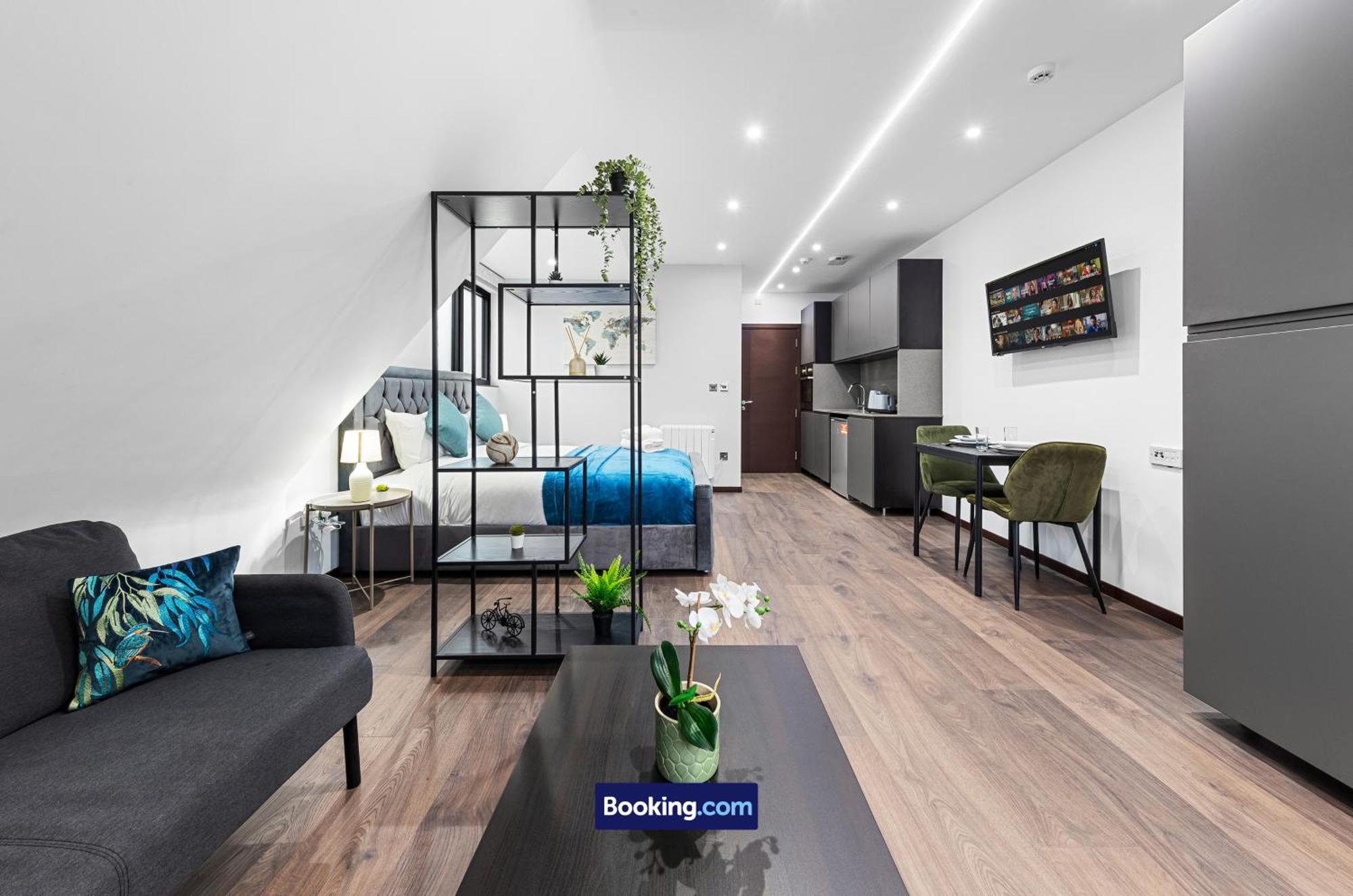 Stylish Studio Apt By Stay Smart Short Lets & Serviced Accommodation Woodstock With Free Wifi London Luaran gambar