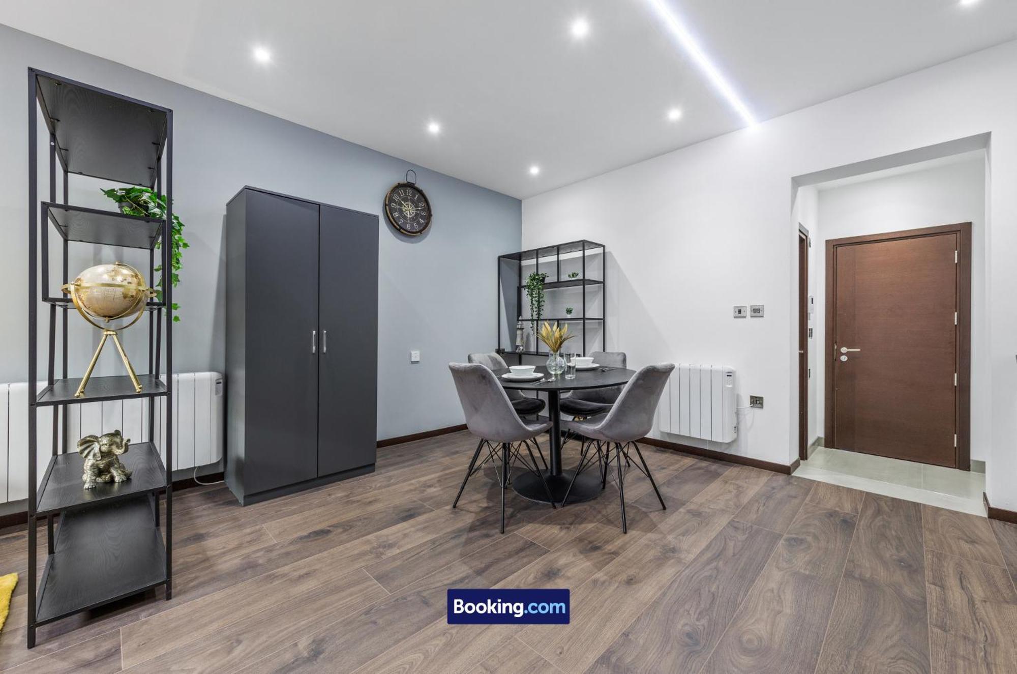 Stylish Studio Apt By Stay Smart Short Lets & Serviced Accommodation Woodstock With Free Wifi London Luaran gambar